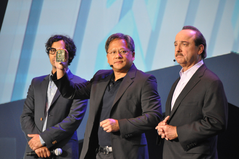 アウディのCES基調講演に登壇したNVIDIA創設者兼CEO ジェンスン・フアン氏