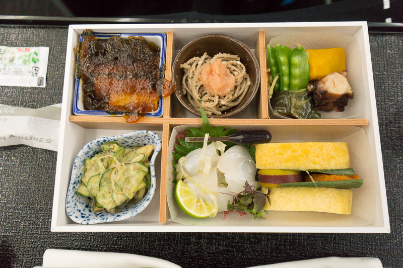 薫風の折り詰め