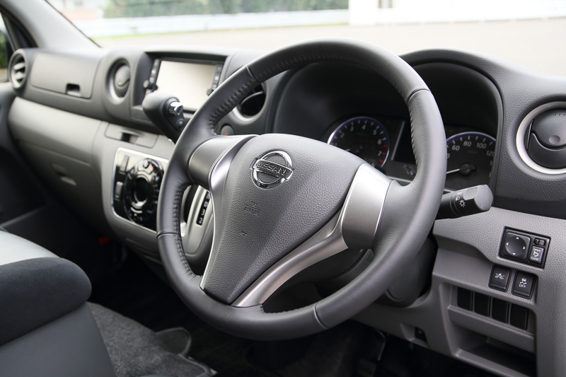 NV350 キャラバン ライダーのインテリア