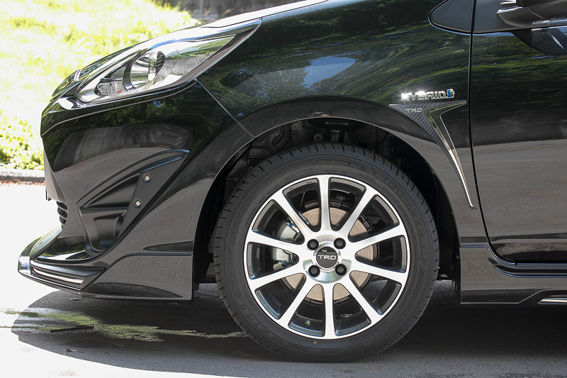 足下は16インチアルミホイール「TF4」＆タイヤセット