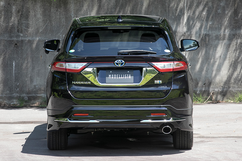新型ハリアー「MODELLISTA エアロキットVer.1」に「バックドアスポイラー」「クールシャインキット」を装着