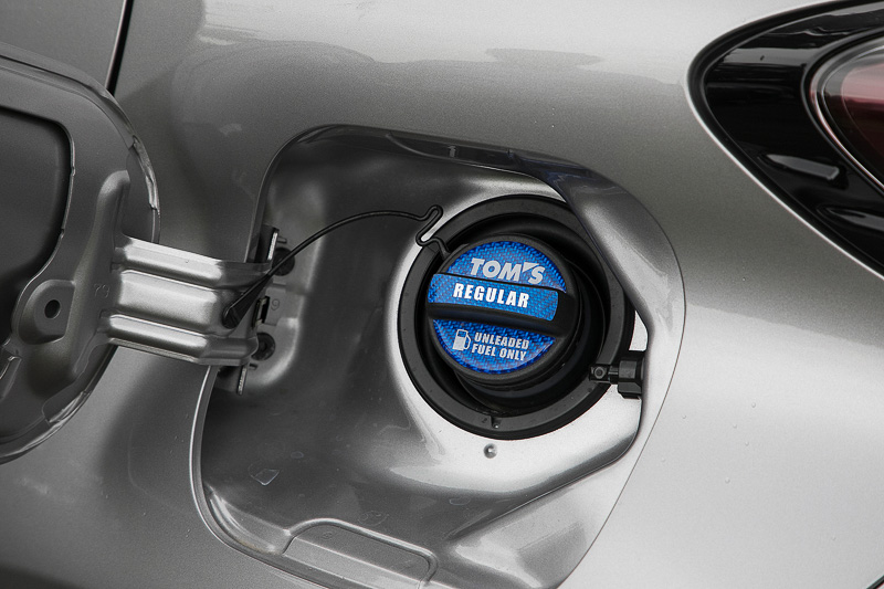 フューエルキャップガーニッシュ（税別1400円）