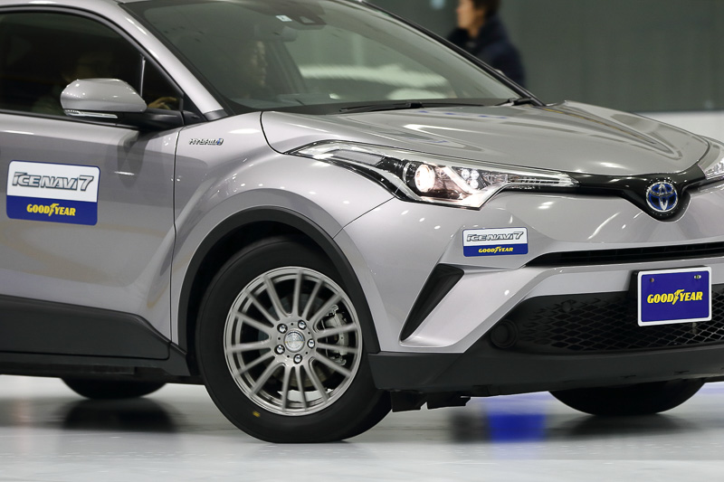 グッドイヤー「ICE NAVI 7（アイスナビ セブン）」の進化した氷上性能をスケートリンクでチェック