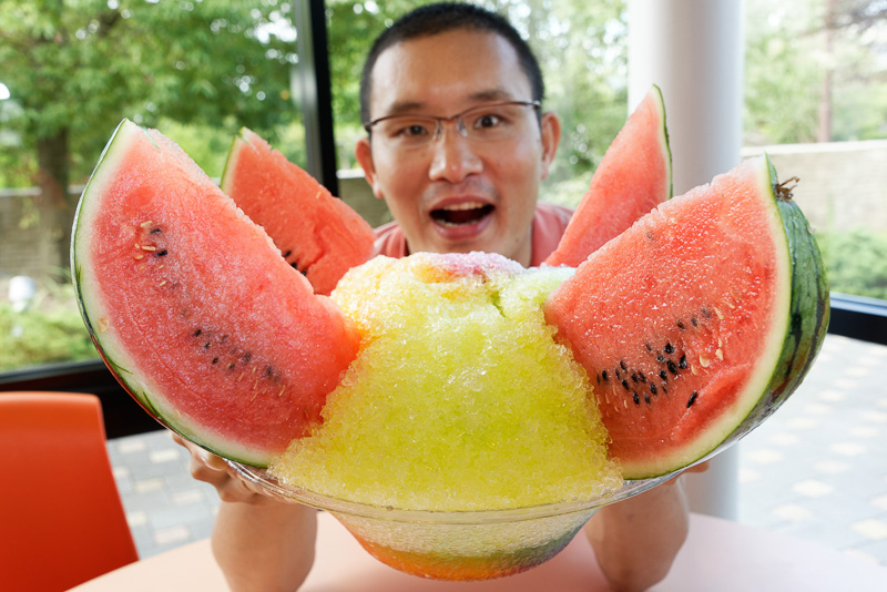 「プッチタウンキッチン」の「アクアマウンテンかき氷」