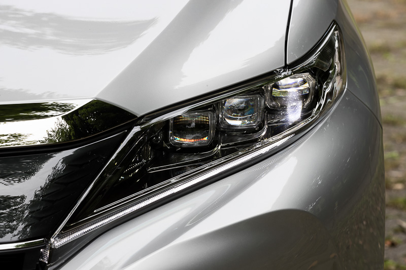 ヘッドライトの点灯パターン