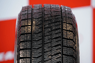 ブリヂストン、史上最高の氷上性能を実現した新スタッドレス