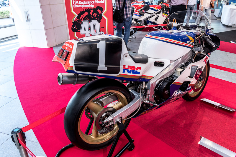 1985年 RVF750（TEAM HRC）