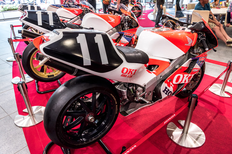 1992年 RVF750（OKI HONDA RT）