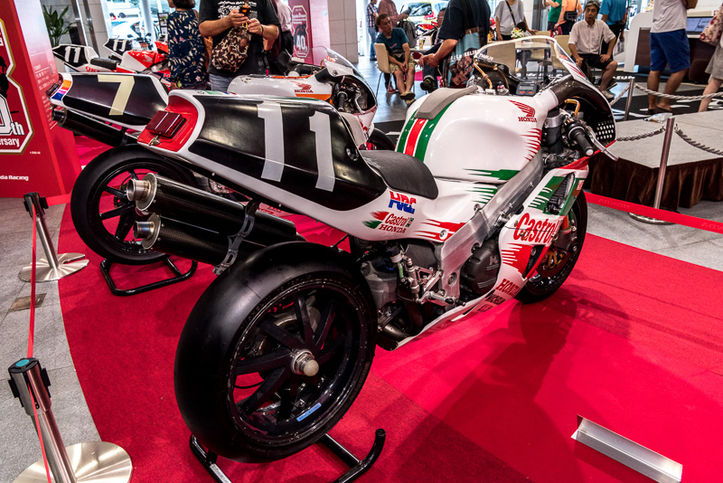 1996年 RVF/RC45（Castrol HONDA）