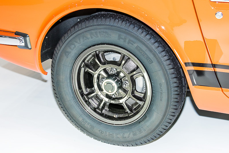 1月に行なわれた「東京オートサロン 2017」の横浜ゴムブースでは、ADVAN HF Type Dのプロトタイプタイヤを装着した日産自動車「フェアレディZ 432R」が展示された