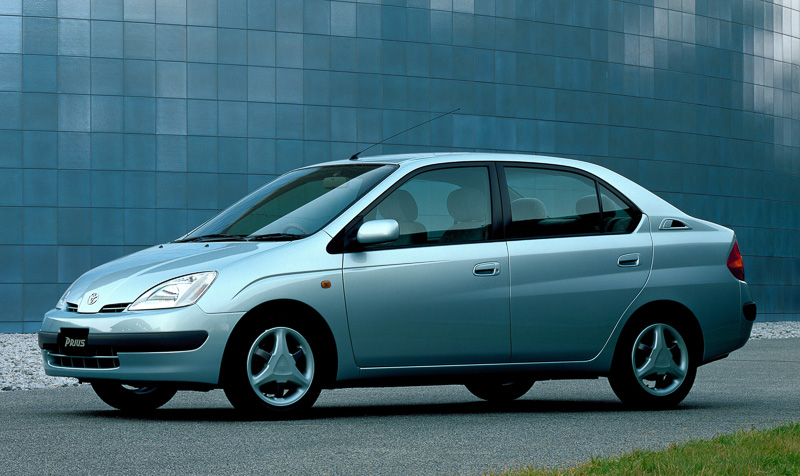 初代「プリウス」