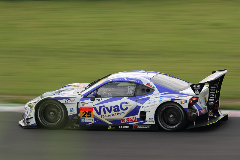 25号車「VivaC 86 MC」松井孝允/山下健太