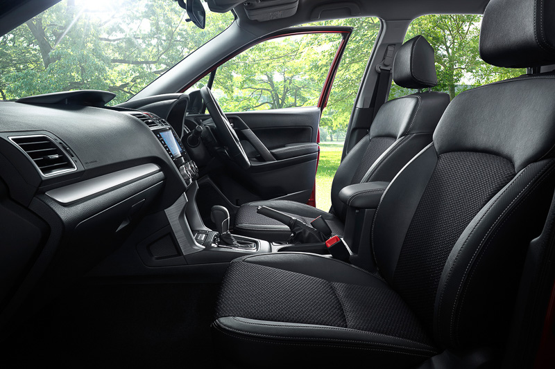 2.0XT EyeSight Smart Editionのインテリアイメージ