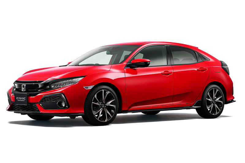 ハッチバックとTYPE R共通色の「フレームレッド」（左）と「ブリリアントスポーティブルー・メタリック」（中央）