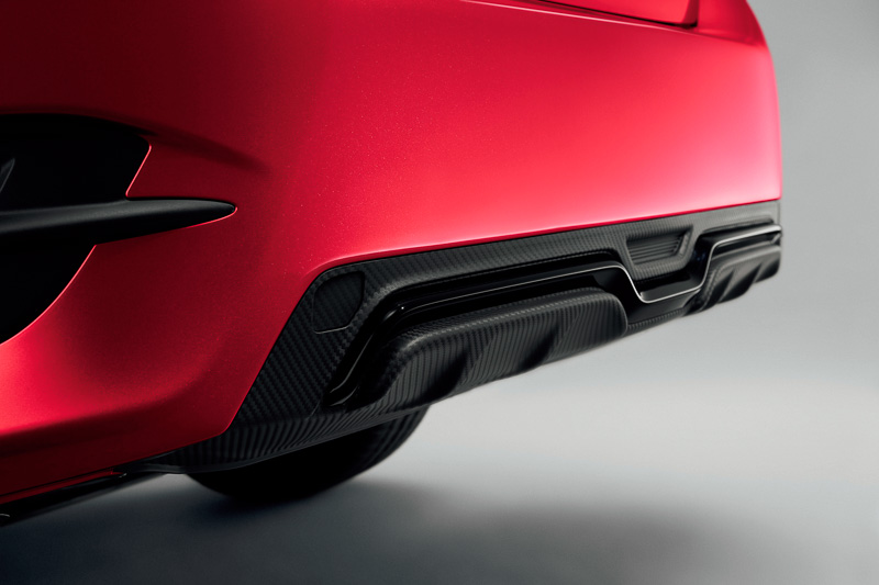 「リアディフューザー」（カーボン調/ブラック）：2万1600円