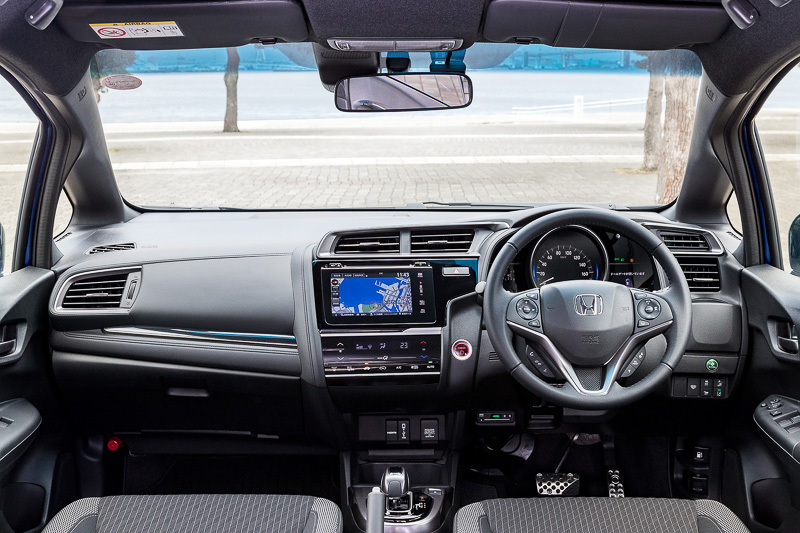 ハイブリッド・S Honda SENSINGのインパネ