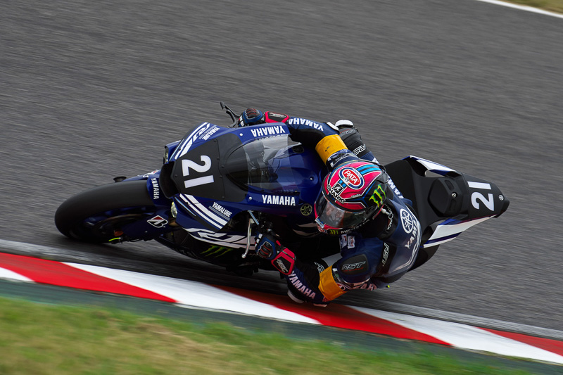 独走する21号車は、2番手の5号車以下すべてを周回遅れにする勢い。周回数は108で、目標としていた219周には届かないか