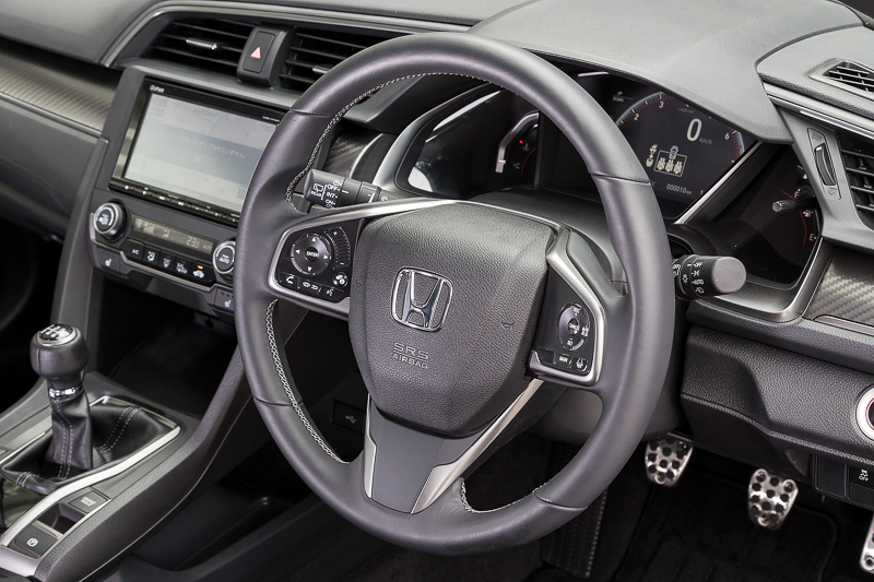 本革巻ステアリング