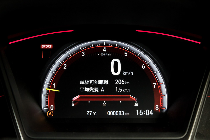 レブインジケーターやGセンサー、ストップウォッチ表示など専用モードを用意