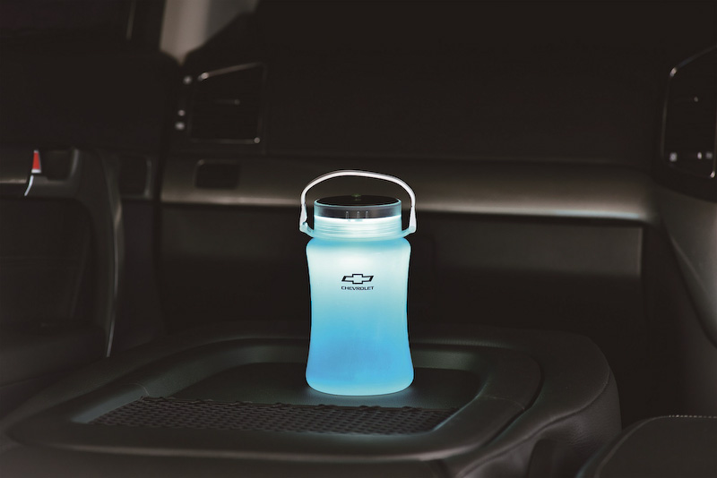 LEDランタン（シボレーのロゴ入り）