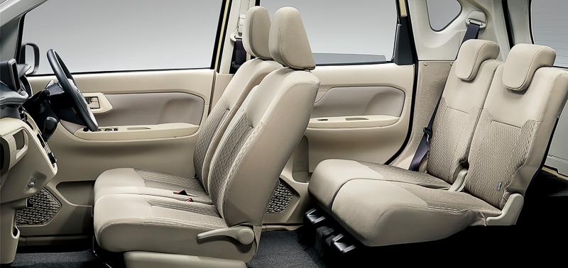 ムーヴ X“SA III”のシート