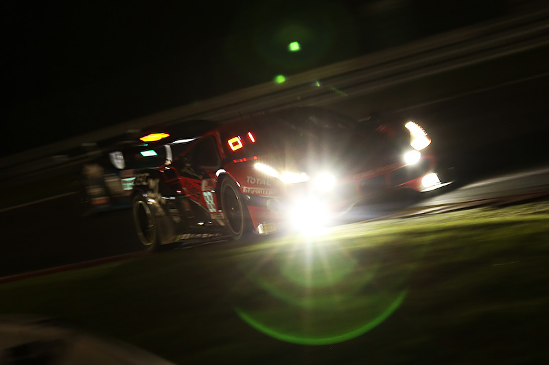 レ・コンブコーナー前のバトル