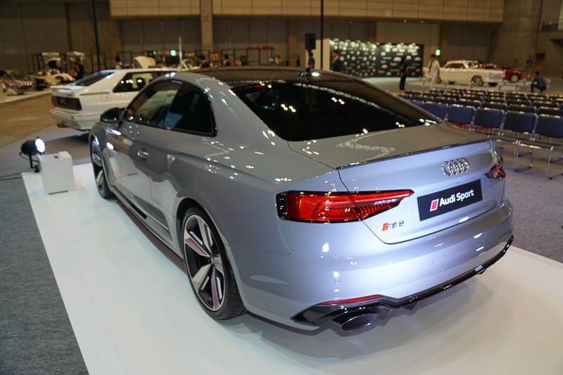 新型RS 5 クーペ