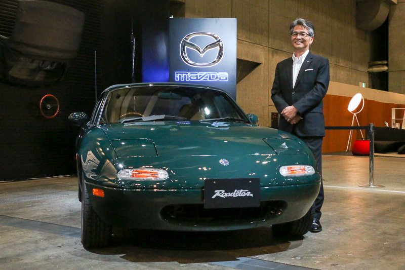 プレスカンファレンス後に行なわれたフォトセッションの様子