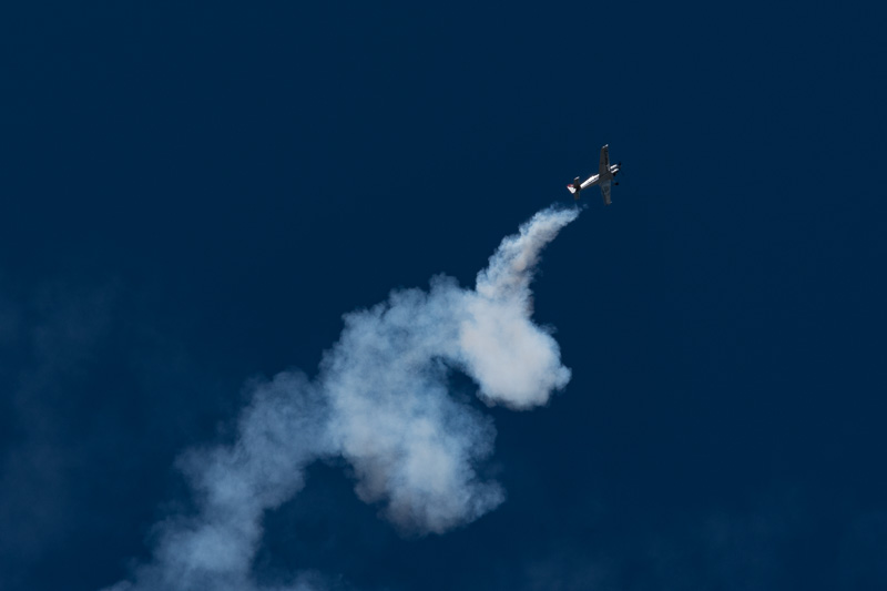 天気がよければ、室屋ホイールやレクサスマークの飛行展示を見ることができるかもしれない（写真は2016年の「札幌航空ページェント」より）