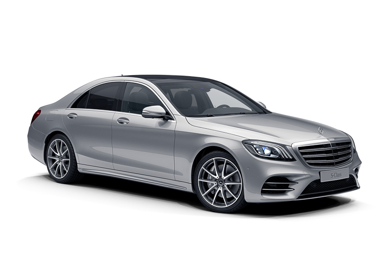 8月9日に受注を開始した新型「Sクラス」（写真はS 400）