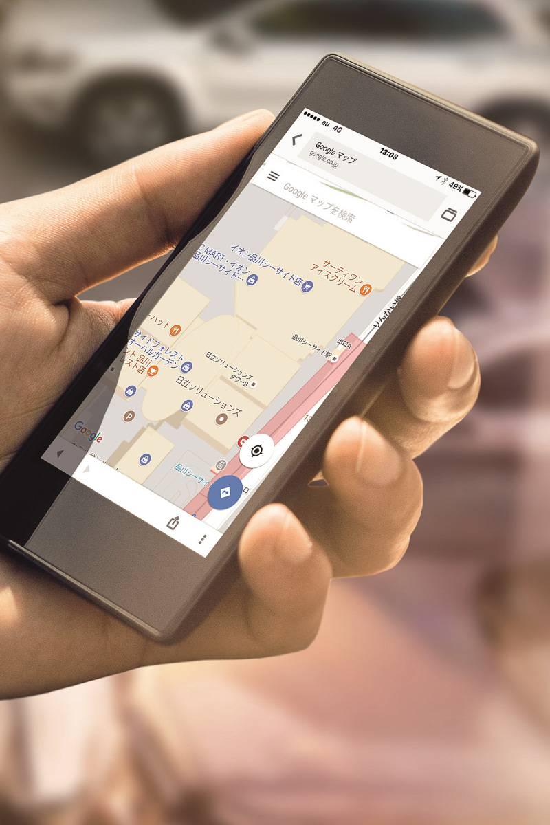 車両の駐車位置に加え、走行中の車両位置を定期的にスマホアプリの地図上に表示する「駐車位置検索」