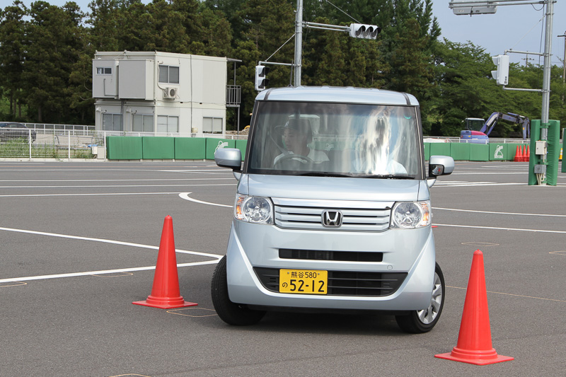 平松さんの実車訓練の様子