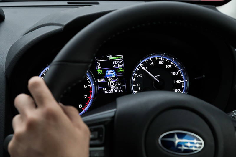 これは前走車のみの追従走行