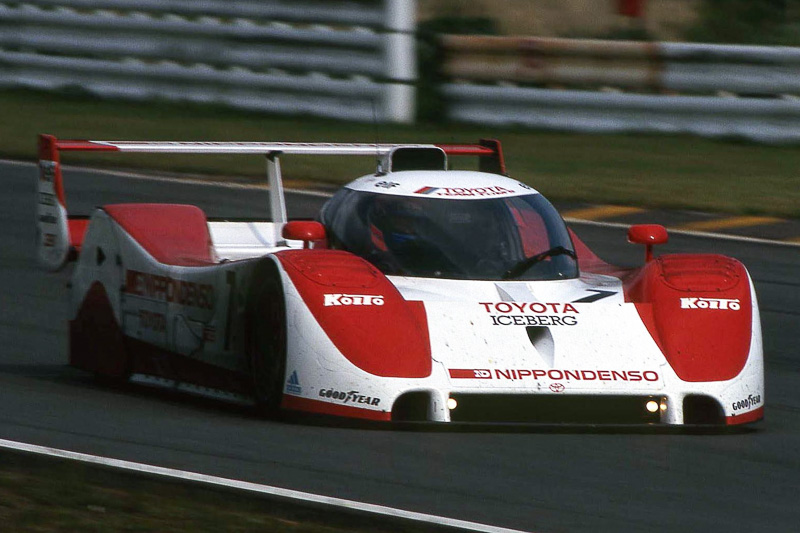 TOYOTA TS010