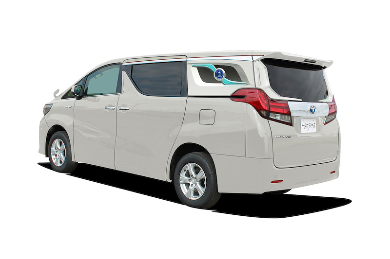 クォーターピラーに「KIZASHI（キザシ）」と呼ばれる世界初のLEDランドボーを装備