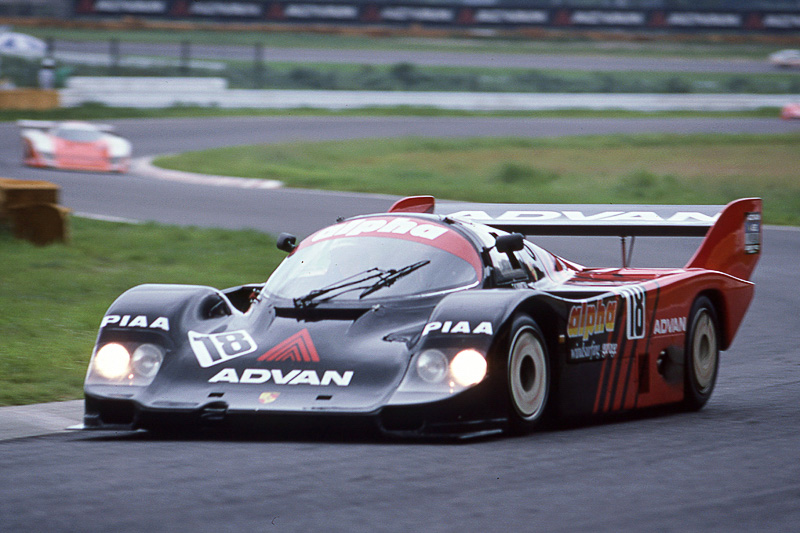 1984年の第13回大会で優勝したADVAN ALPHA956（ポルシェ 956）