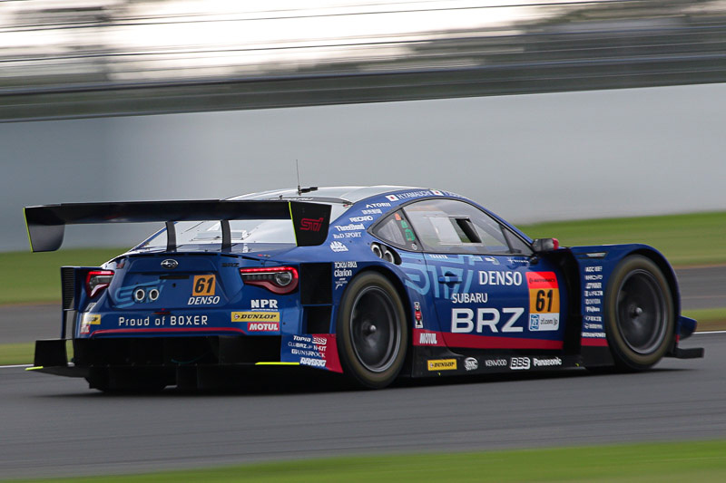 昨年のSUZUKA 1000kmを制した61号車 SUBARU BRZ R&D SPORTの井口卓人/山内英輝は25ポイント差の7位