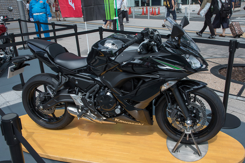 カワサキ「Ninja 650」