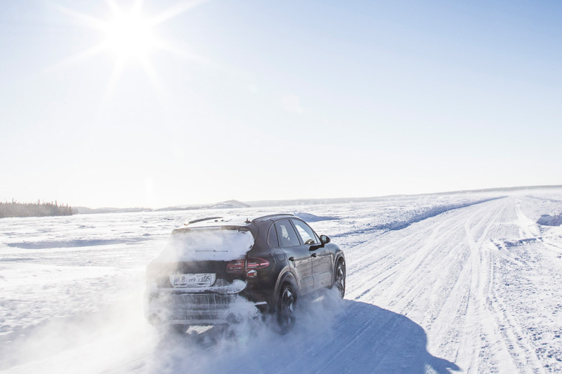 カナダでのテスト