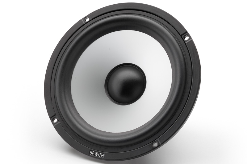 16.5cmウーファー「L-165R」（税別6万円/ペア）