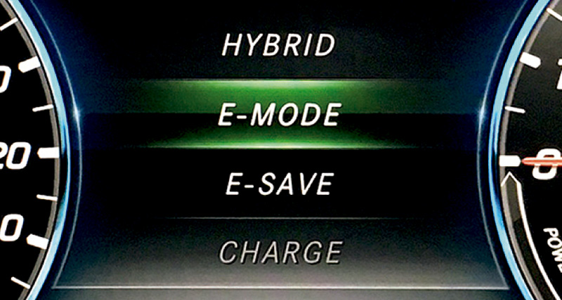 ハイブリッドシステムは4つのモードを備える