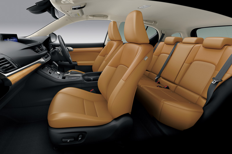 多彩なインテリアカラーとオーナメントパネルの組み合わせが可能