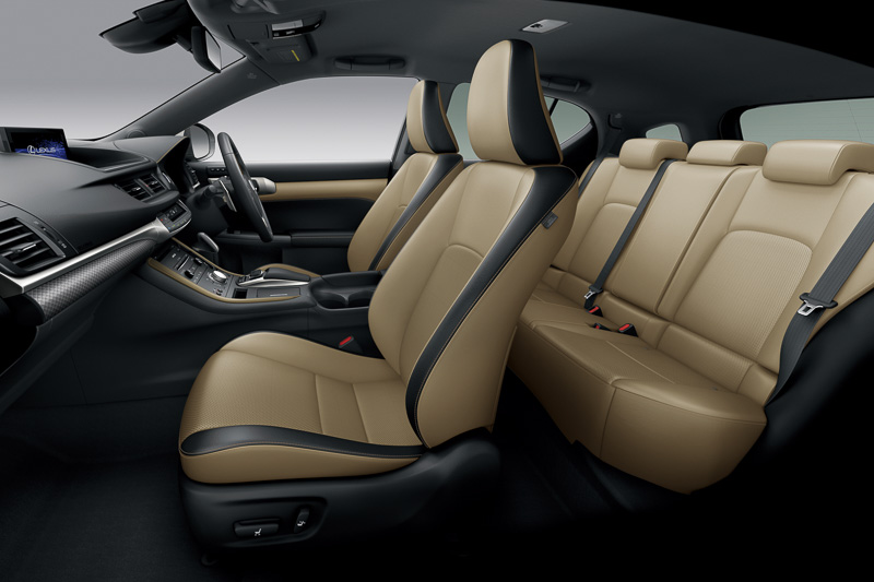 多彩なインテリアカラーとオーナメントパネルの組み合わせが可能