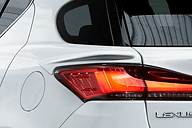 TRD、レクサスの新型「CT」用カスタマイズパーツ「F SPORT PARTS 