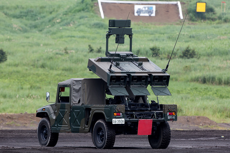 高機動車に搭載される中距離多目的誘導弾