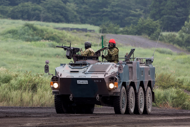 96式装輪装甲車