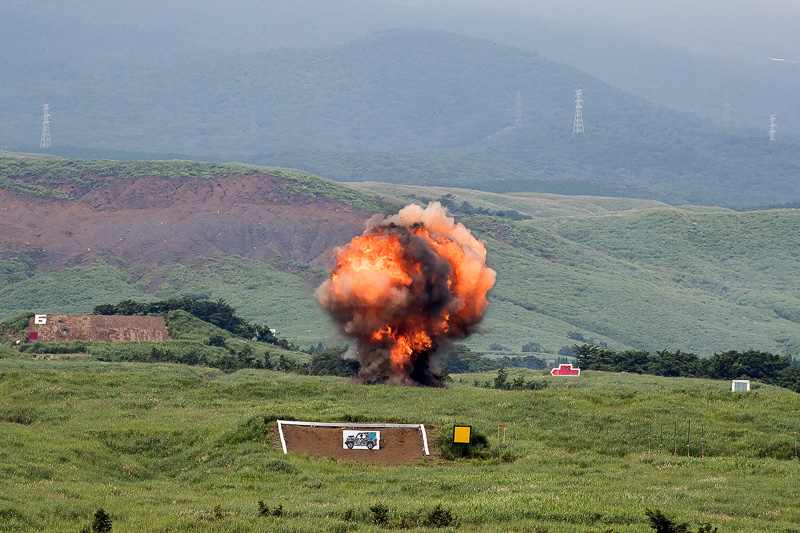 爆撃のイメージ
