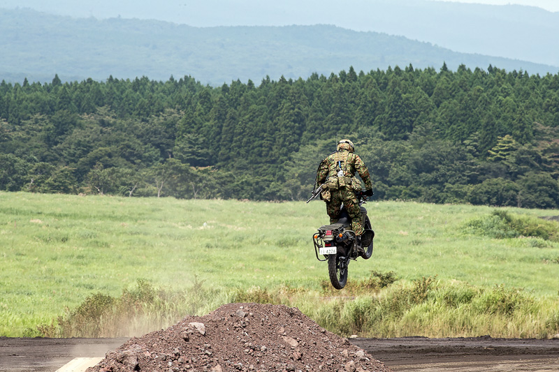 オートバイによる偵察部隊