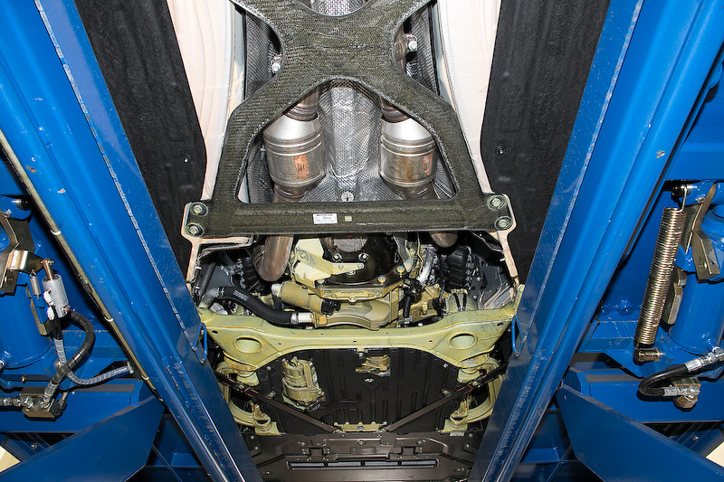 メルセデスAMG GT Rの下まわり