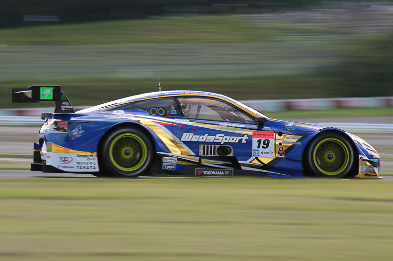 19号車 WedsSport ADVAN LC500（関口 雄飛/国本 雄資/小林 可夢偉、YH）